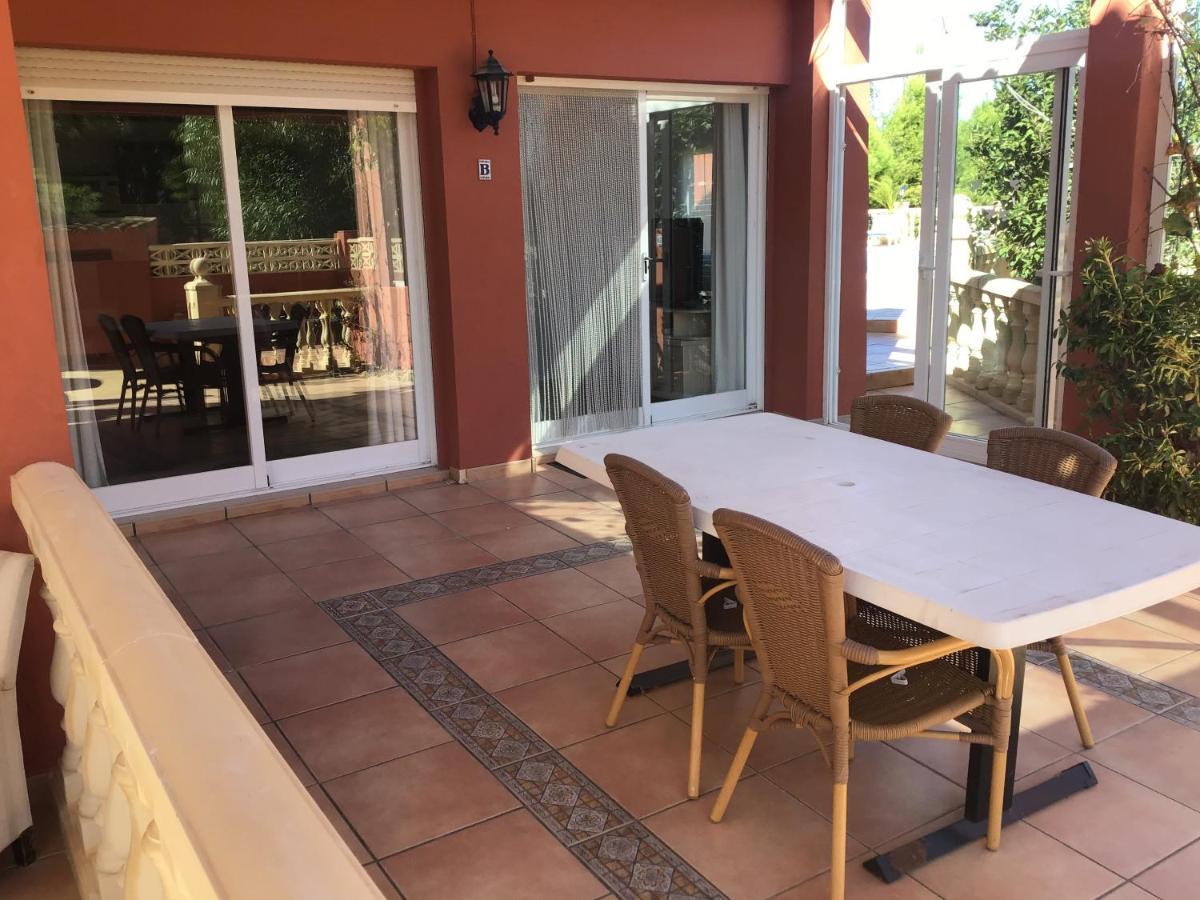 Villa Paloma Blanca Альбир Экстерьер фото