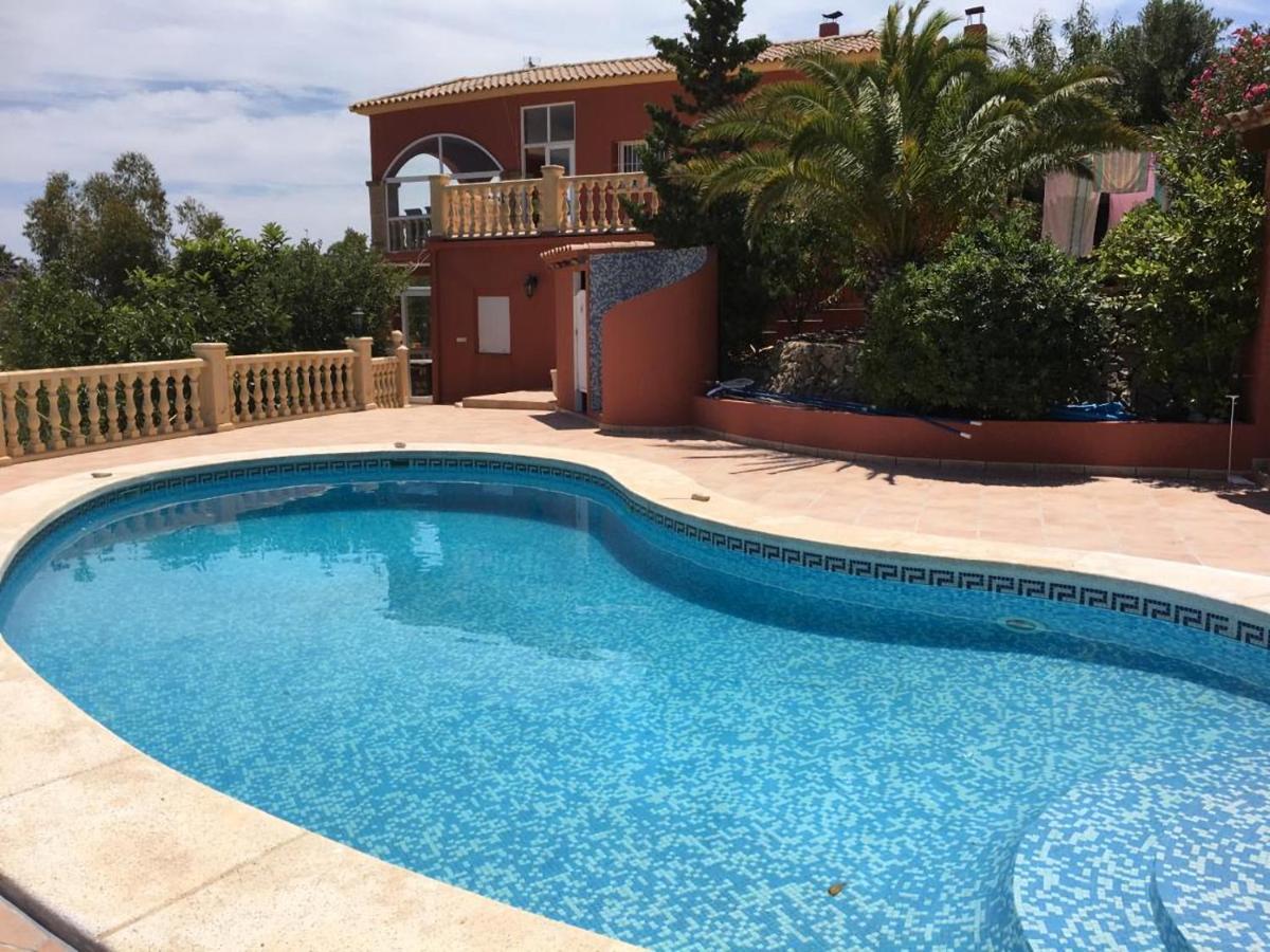 Villa Paloma Blanca Альбир Экстерьер фото