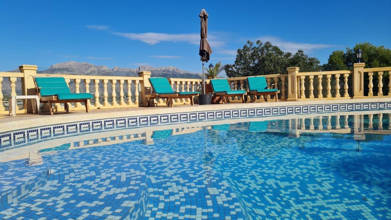 Villa Paloma Blanca Альбир Экстерьер фото