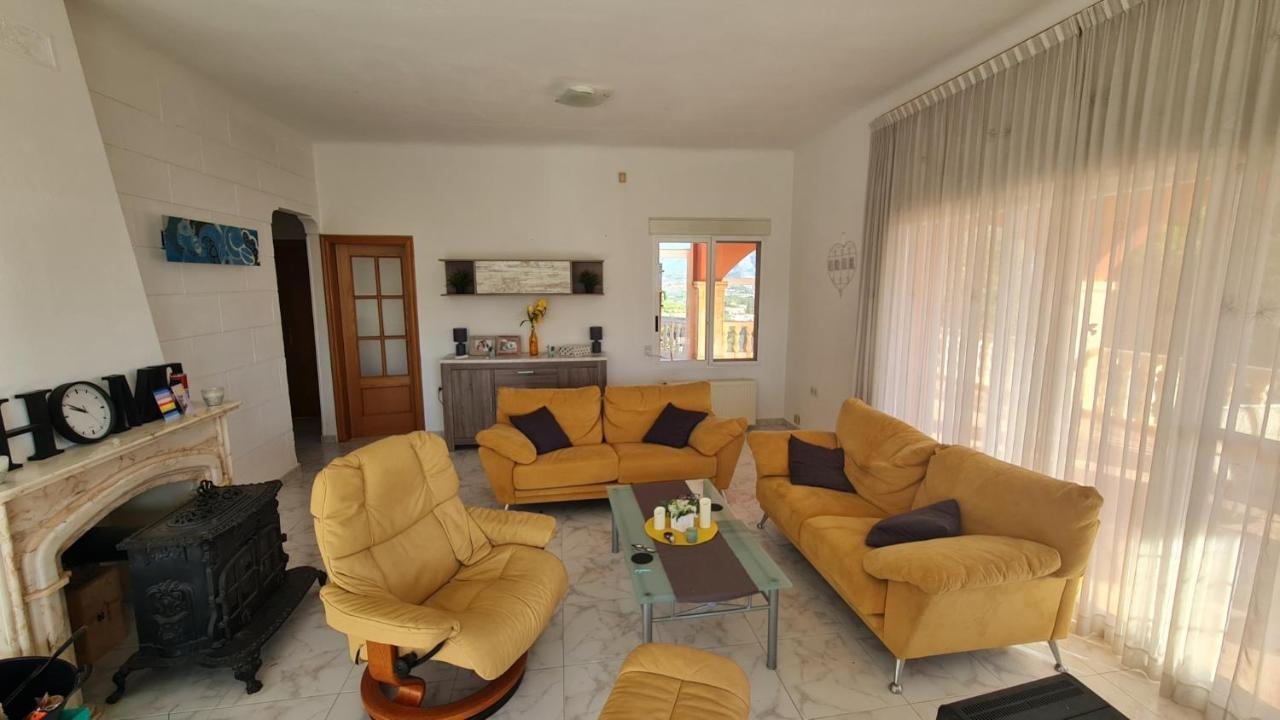 Villa Paloma Blanca Альбир Экстерьер фото